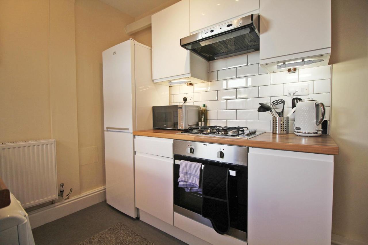 2 Bed, Up To 6 Guests Near Chester City Centre Kültér fotó